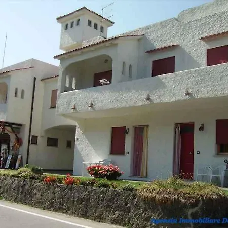 In 25002 Semesterbostad Rosolina Mare